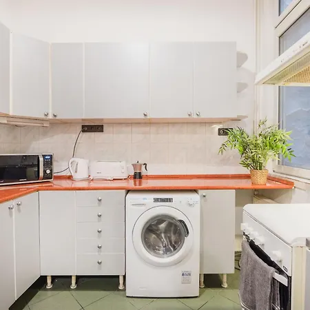 Deleted Apartment *